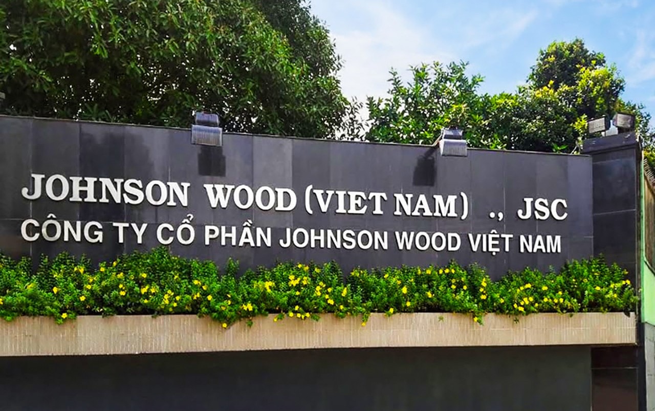 johnson-wood.jpg