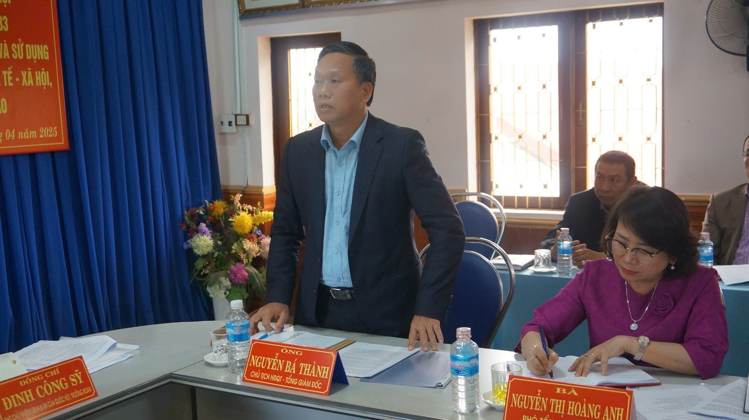 Chủ tịch Hội đồng quản trị kiêm Tổng giám đốc Công ty cổ phần Mía đường 333 Nguyễn Bá Thành chia sẻ những khó khăn của đơn vị