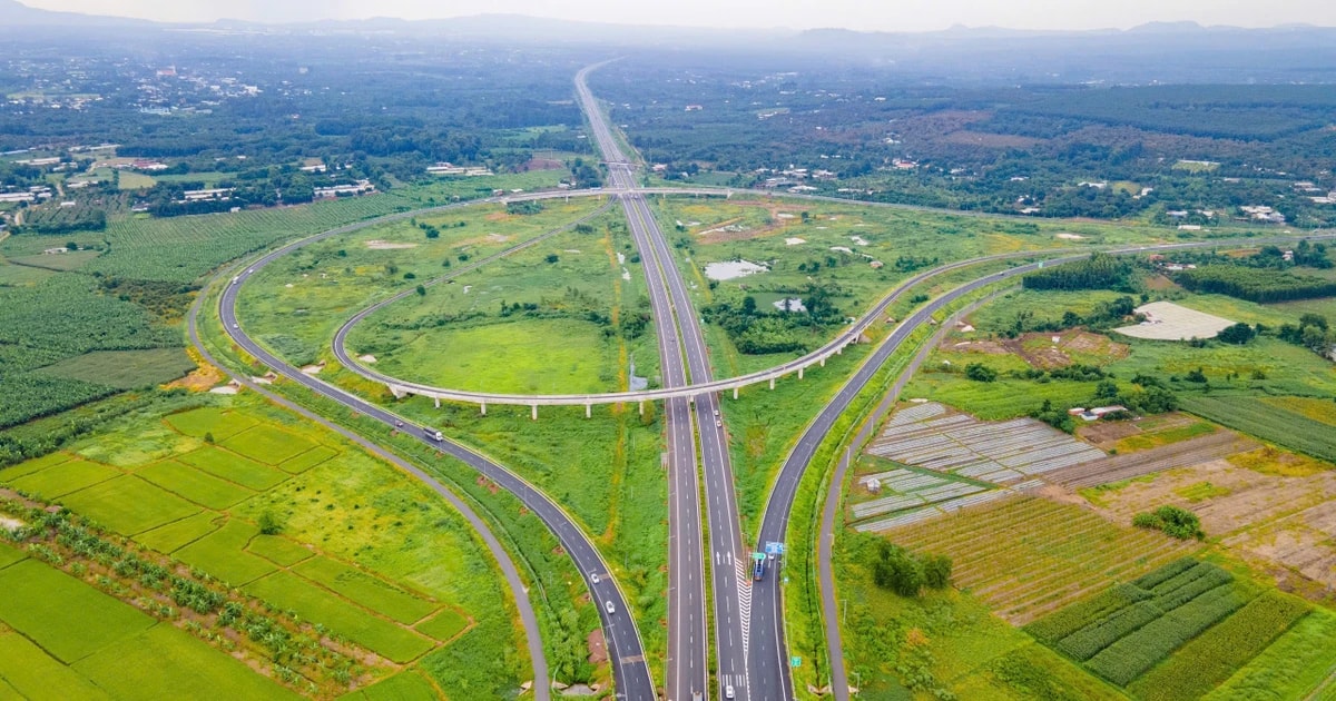 Điều chỉnh mức giá dịch vụ sử dụng tuyến đường cao tốc TP. Hồ Chí Minh - Long Thành - Dầu Giây 