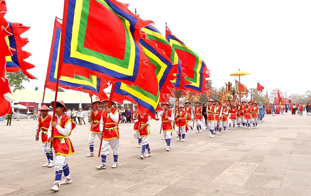Tiếp nối tinh thần “con Lạc cháu Hồng” trong kỷ nguyên mới