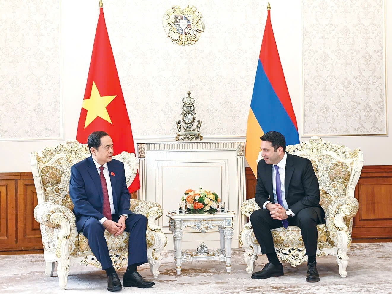 Chủ tịch Quốc hội Trần Thanh Mẫn gặp riêng Chủ tịch Quốc hội Armenia Alen Simonyan. Ảnh: Doãn Tấn – TTXVN