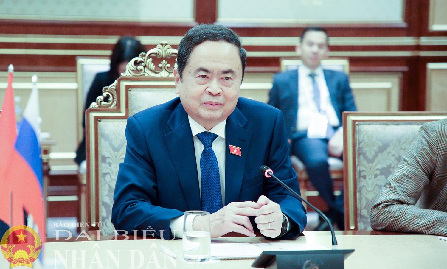 song-phuong-nga-a2.jpg