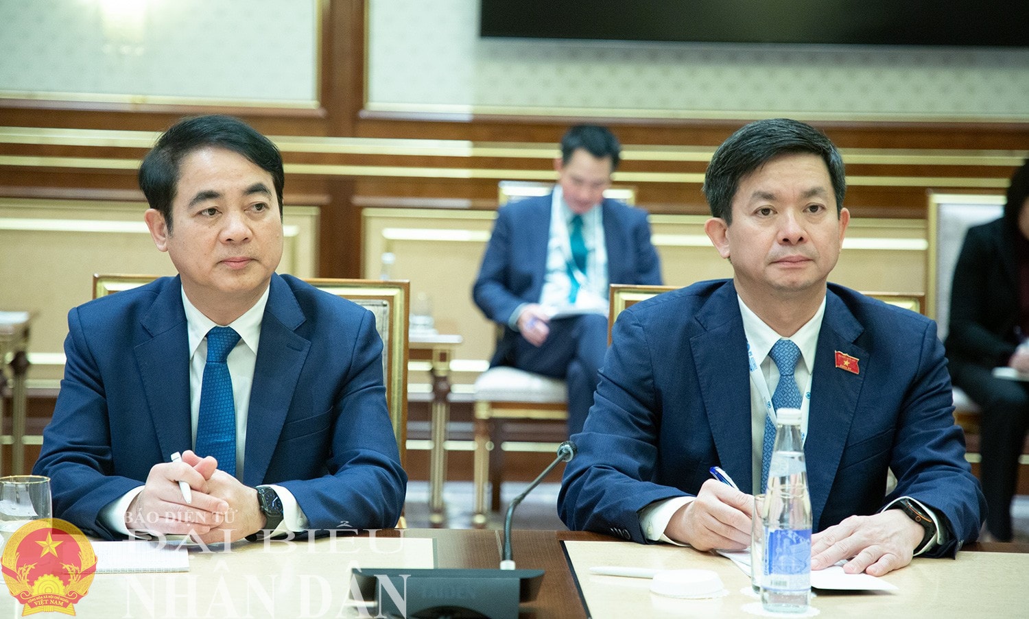 Đại biểu Đoàn Việt Nam tham dự cuộc gặp