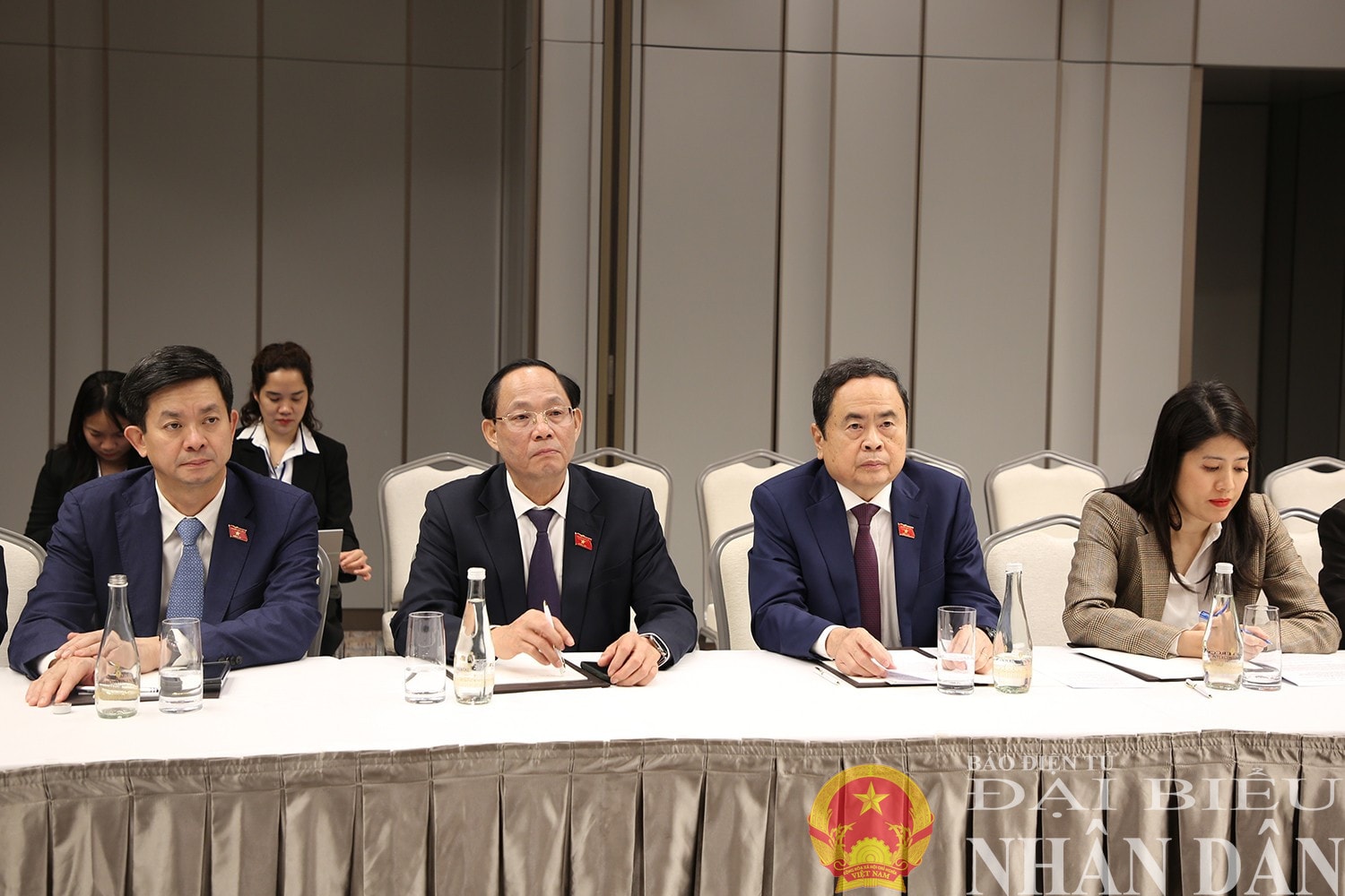 Phát biểu tại cuộc tiếp, Chủ tịch Quốc hội Trần Thanh Mẫn tin tưởng, Ủy ban và các thành viên Hội Hữu nghị Uzbekistan - Việt Nam tiếp tục ủng hộ, đóng góp tích cực, hiệu quả cho sự phát triển mạnh mẽ của quan hệ hữu nghị, hợp tác truyền thống giữa hai nước.
