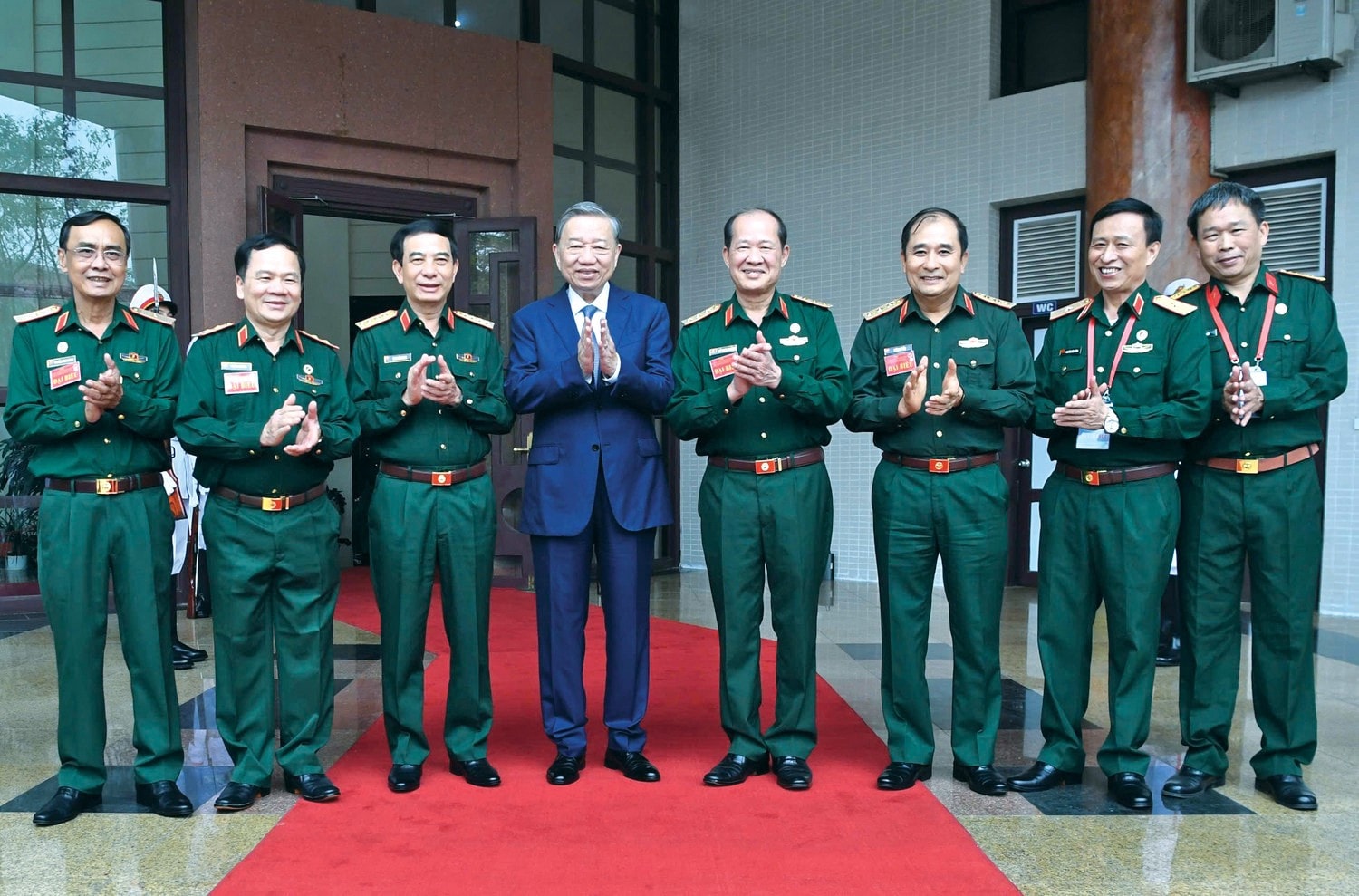 Tổng Bí thư Tô Lâm cùng các đại biểu dự cuộc gặp mặt