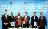 Petrolimex và ADB hợp tác chuyển dịch năng lượng xanh