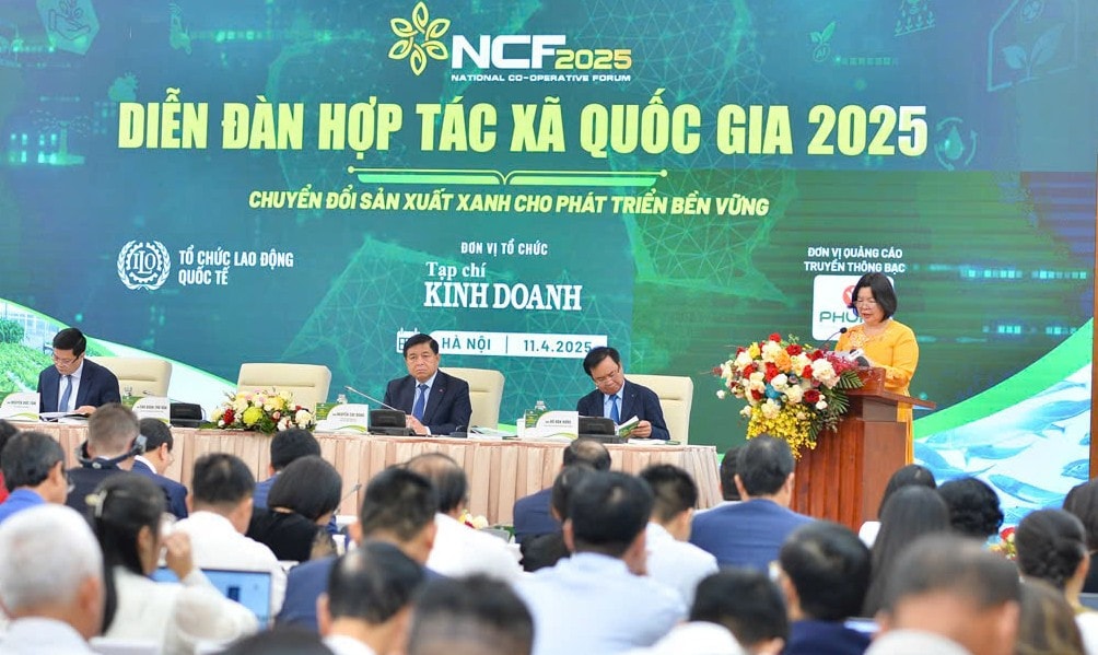 Toàn cảnh diễn đàn. Ảnh: Vũ Quang