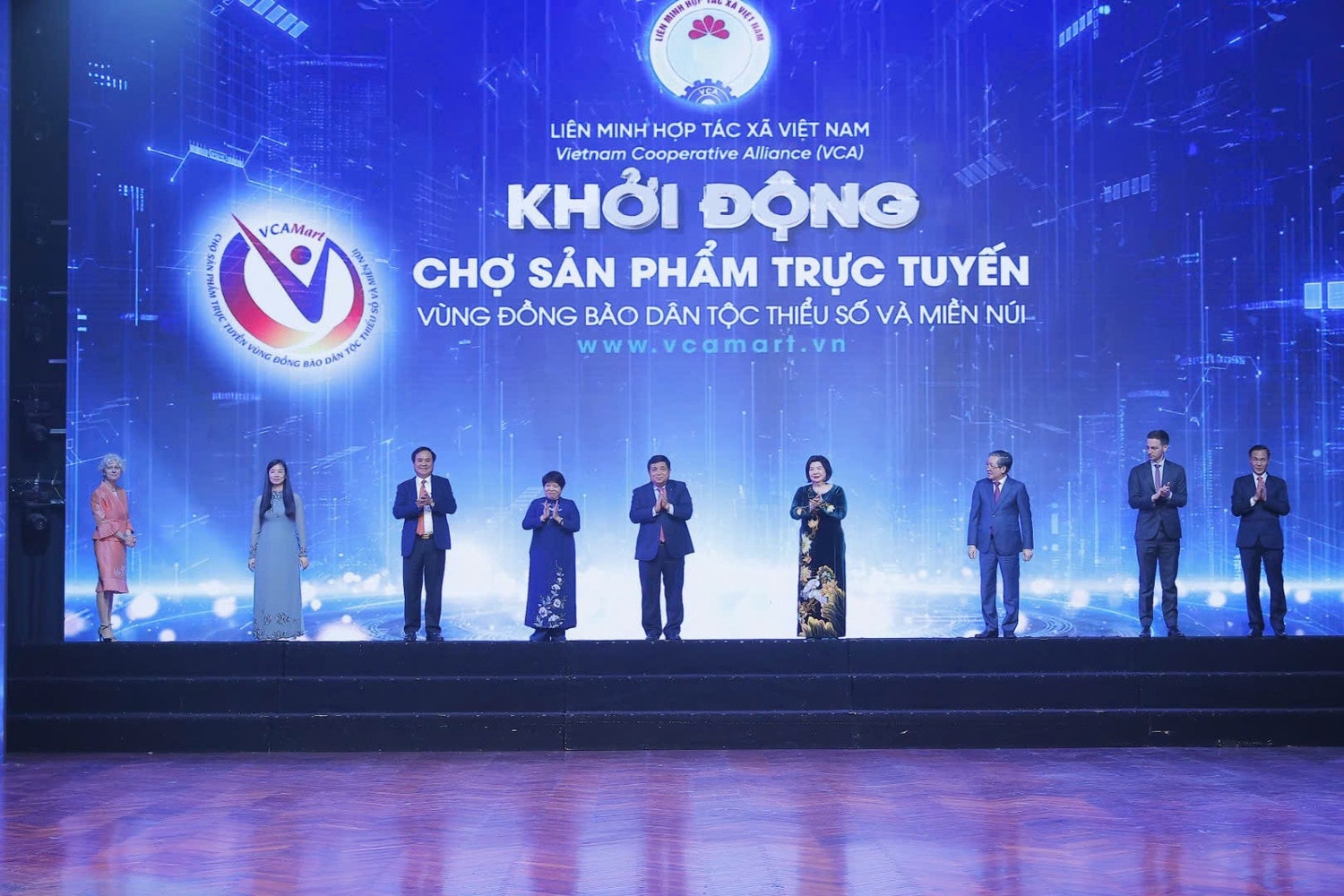 khoi-dong-1.jpg