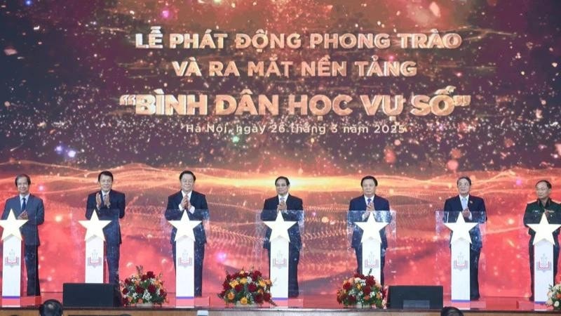 "Bình dân học vụ số" để làm chủ công nghệ, góp phần xây dựng một xã hội số văn minh
