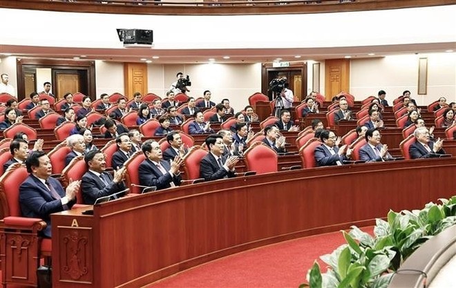 Members of the 13th Party Central Committee at their 11th plenum (Photo: VNA) Members of the 13th Party Central Committee at their 11th plenum (Photo: VNA)