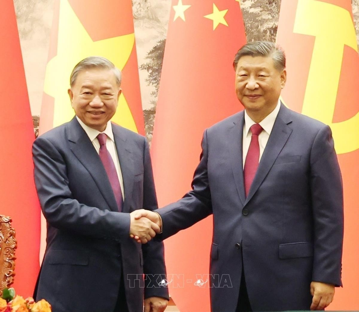 Tổng Bí thư, Chủ tịch nước Tô Lâm và Tổng Bí thư, Chủ tịch nước Trung Quốc Tập Cận Bình (ngày 19/8/2024). Ảnh: Trí Dũng/TTXVN