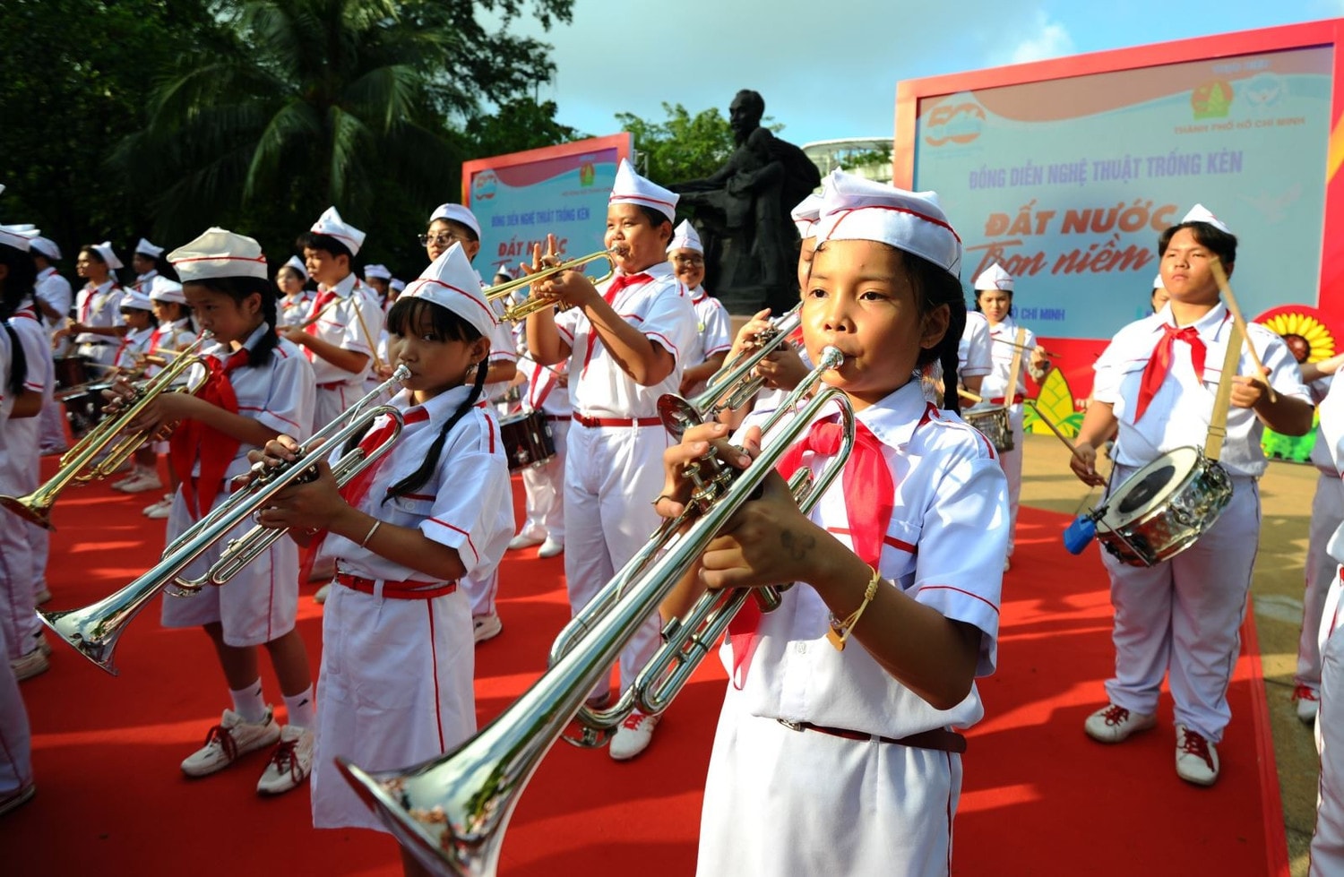 dong-dien-trong-ken1.jpg