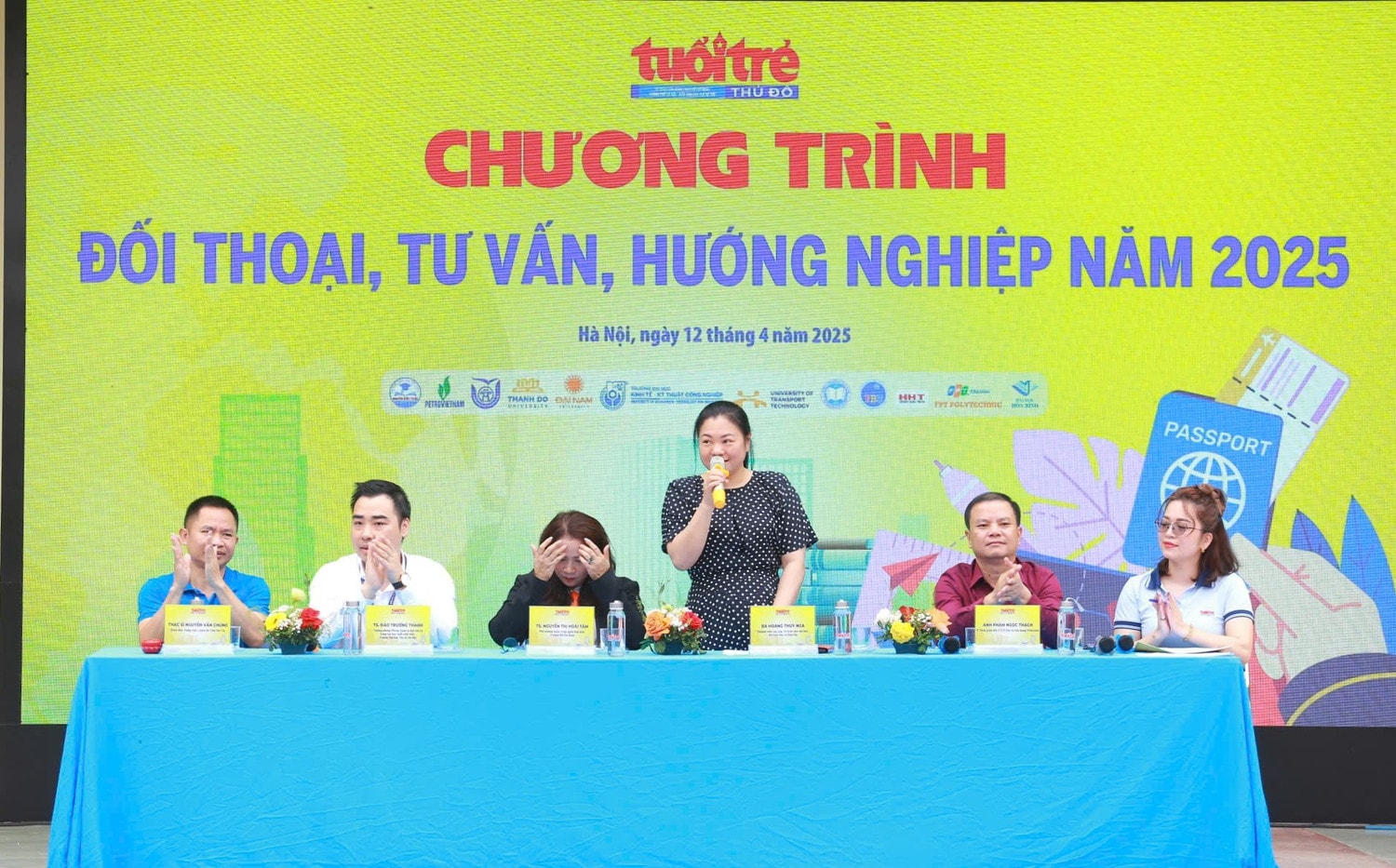 anh-3-tu-van.jpg
