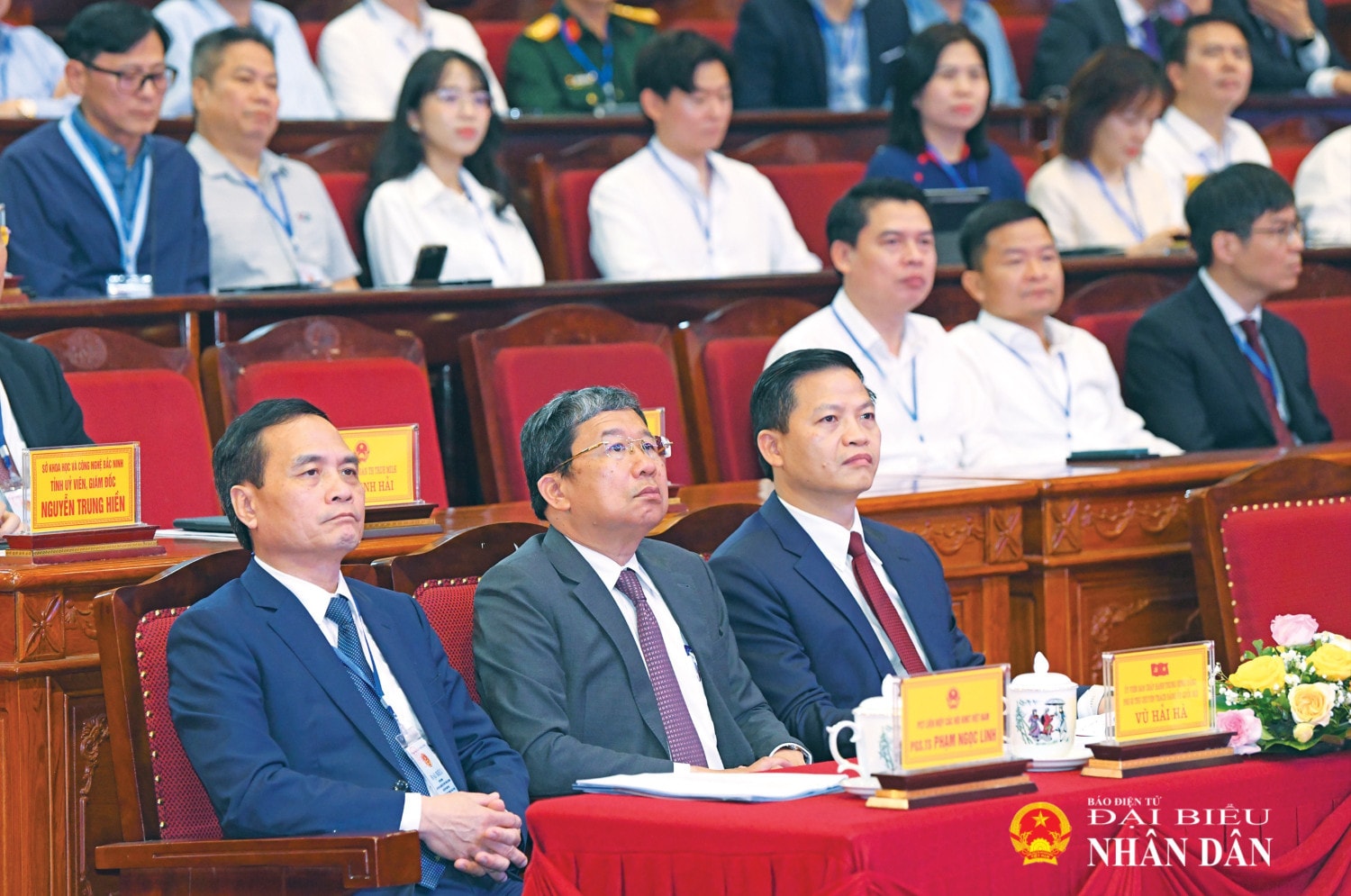Các đại biểu dự Diễn đàn chính sách “Khoa học, Công nghệ, đổi mới sáng tạo và chuyển đổi số - Bắc Ninh đột phá và phát triển”. Ảnh: Lâm Hiển