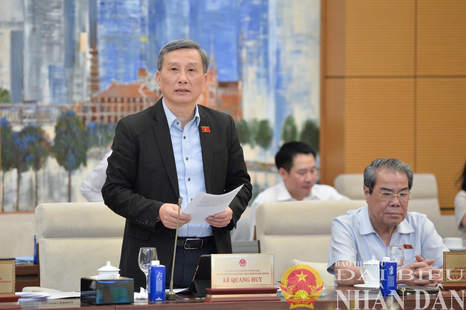 dbnd_br_chu-nhiem-uy-ban-khoa-hoc-cong-nghe-va-moi-truong-le-quang-huy-trinh-bay-bao-cao-tham-tra.jpg