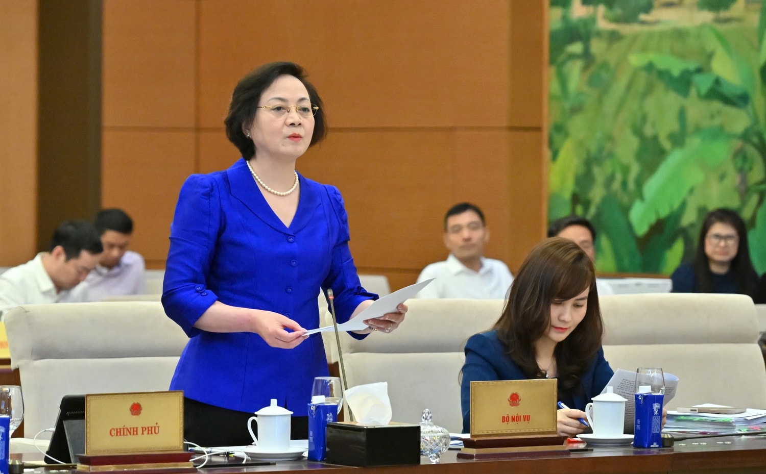 bo-truong-bo-noi-vu.jpg