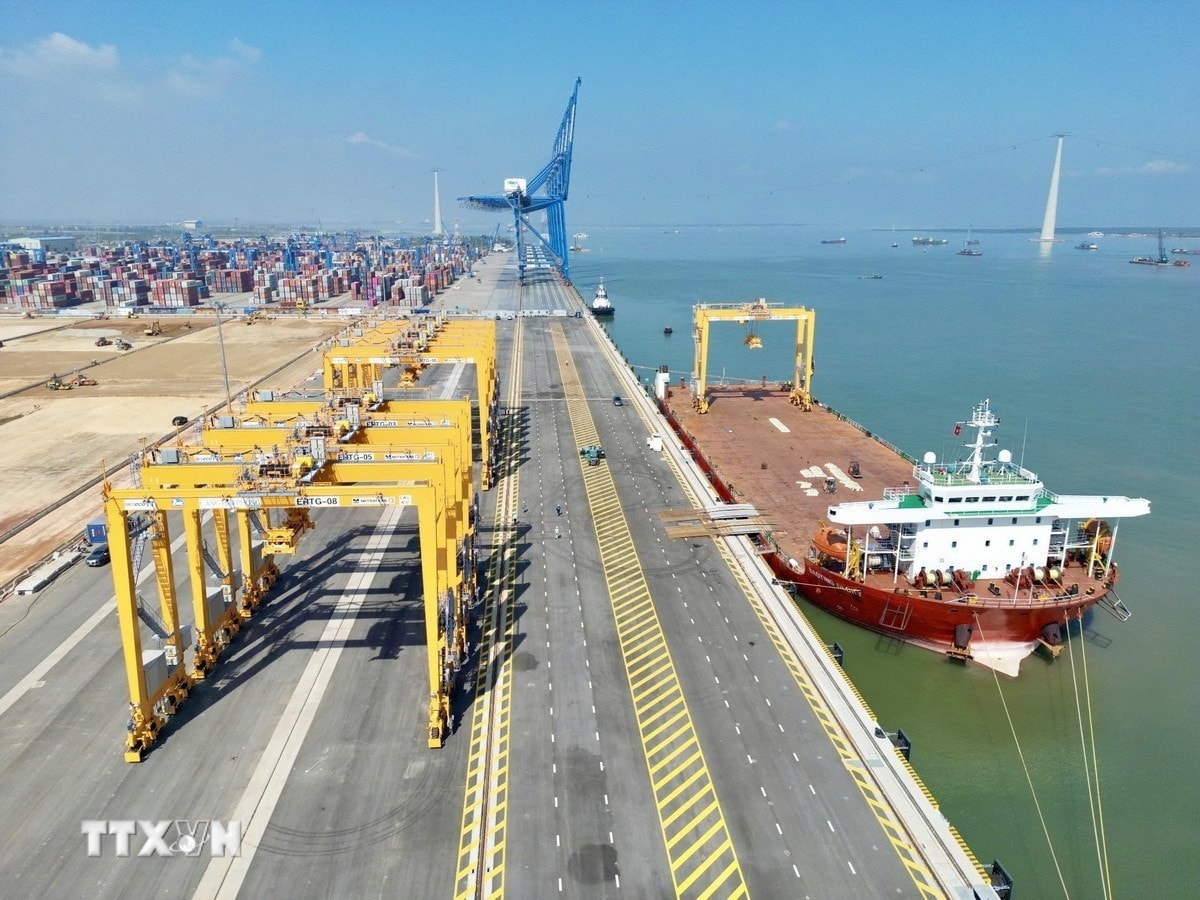 Quan hệ kinh tế-thương mại không ngừng phát triển mạnh mẽ, đem lại nhiều lợi ích thiết thực cho Nhân dân hai nước. Ảnh: TTXVN