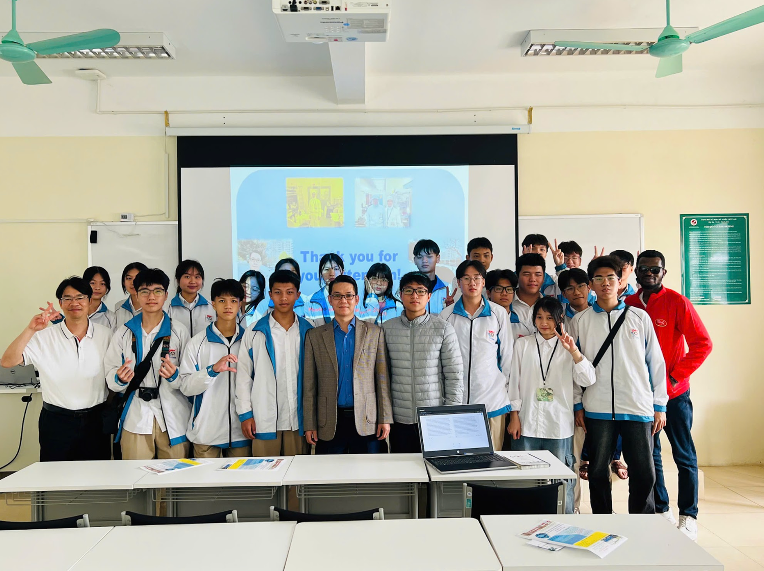 anh-man-hinh-2025-04-14-luc-165146.png