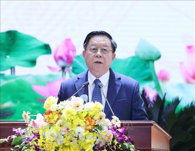vna-potal-tong-bi-thu-gap-mat-can-bo-lao-thanh-cach-mang-nguoi-co-cong-gia-dinh-chinh-sach-tieu-bieu-stand-4.jpg