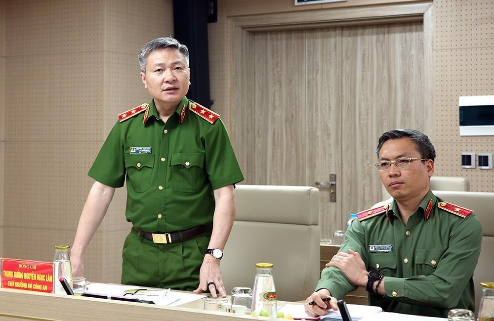 kha-4385.jpg