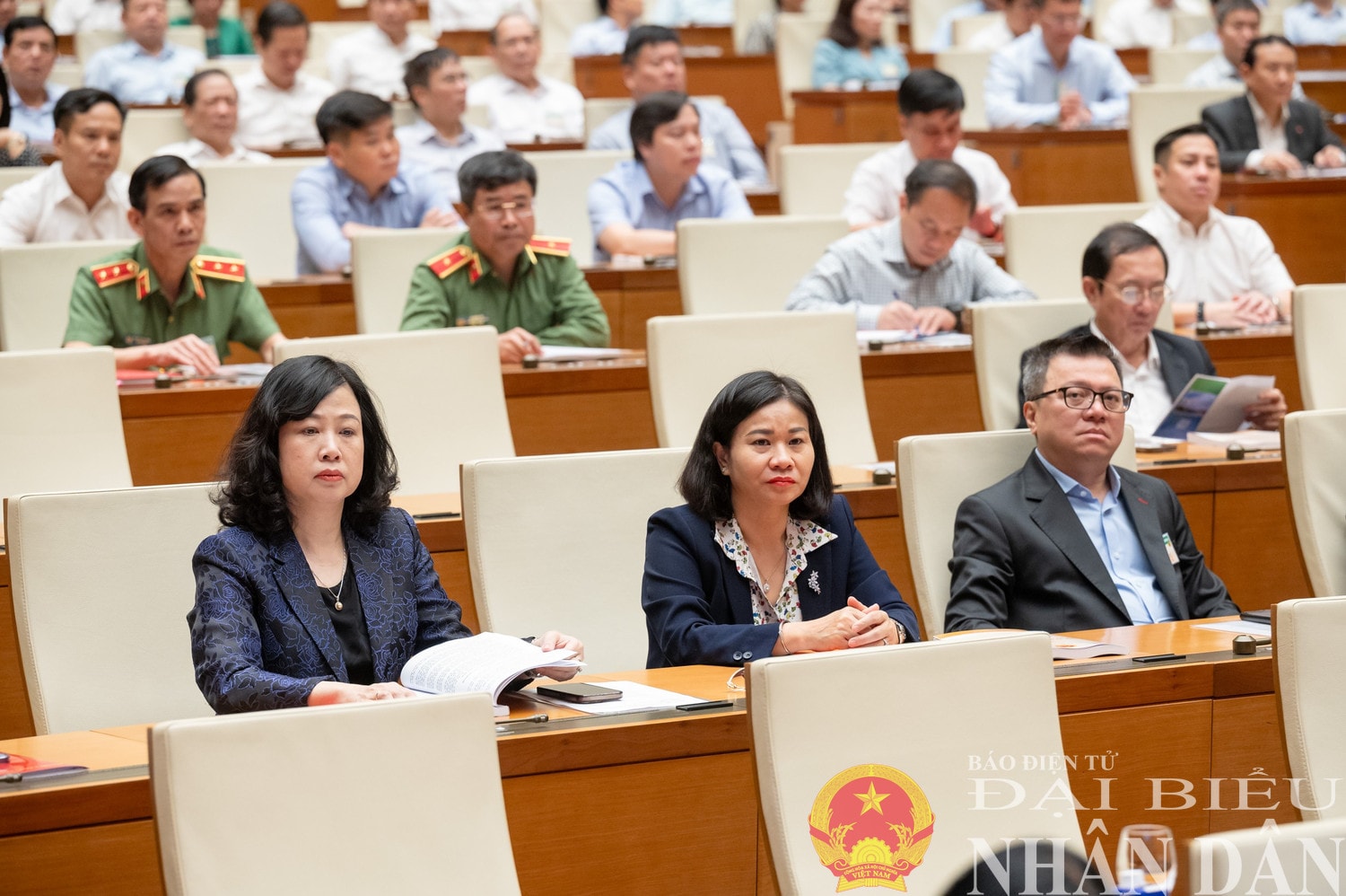Các đại biểu dự hội nghị. Ảnh: Hồ Long