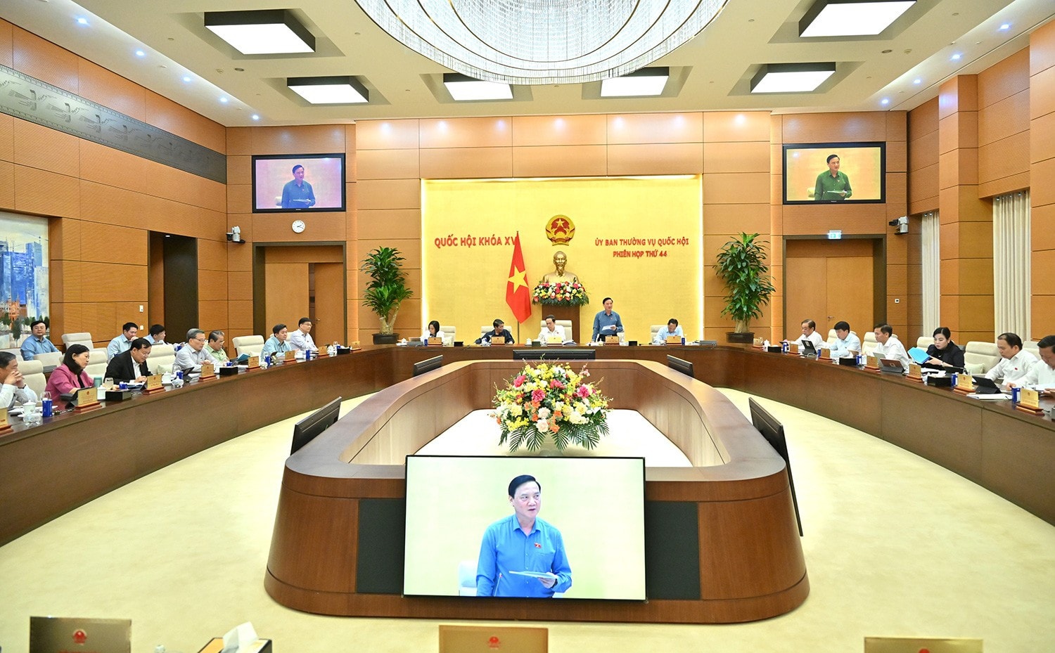 quang-canh-6215.jpg