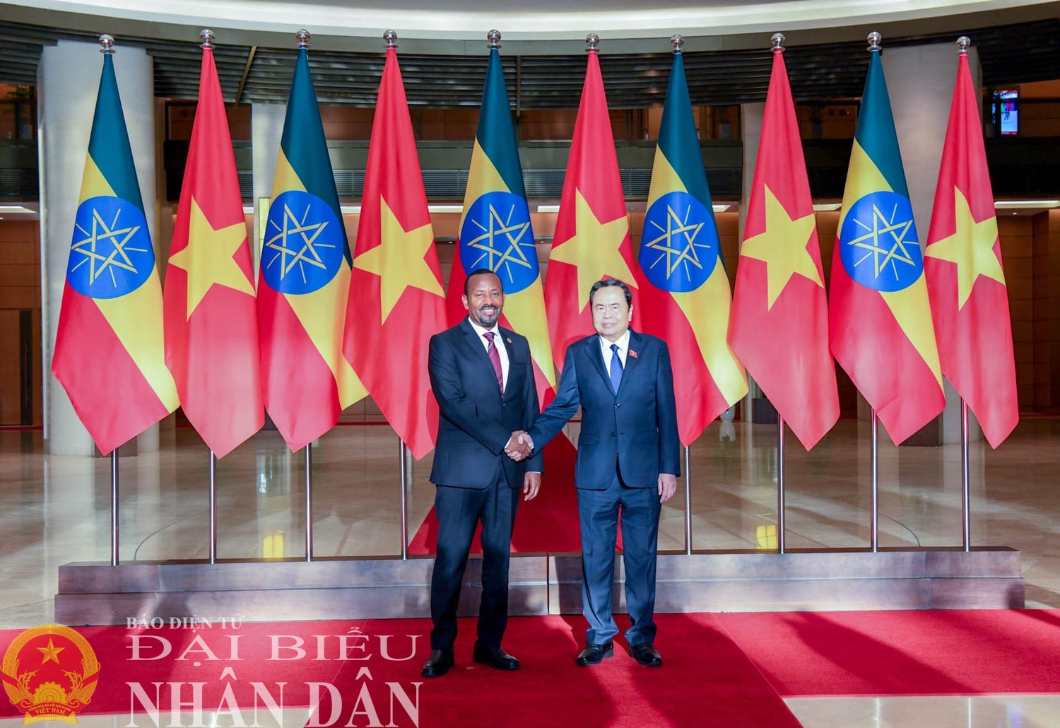 Chủ tịch Quốc hội Trần Thanh Mẫn và Thủ tướng Cộng hòa Dân chủ Liên bang Ethiopia Abiy Ahmed Ali. Ảnh: Lâm Hiển