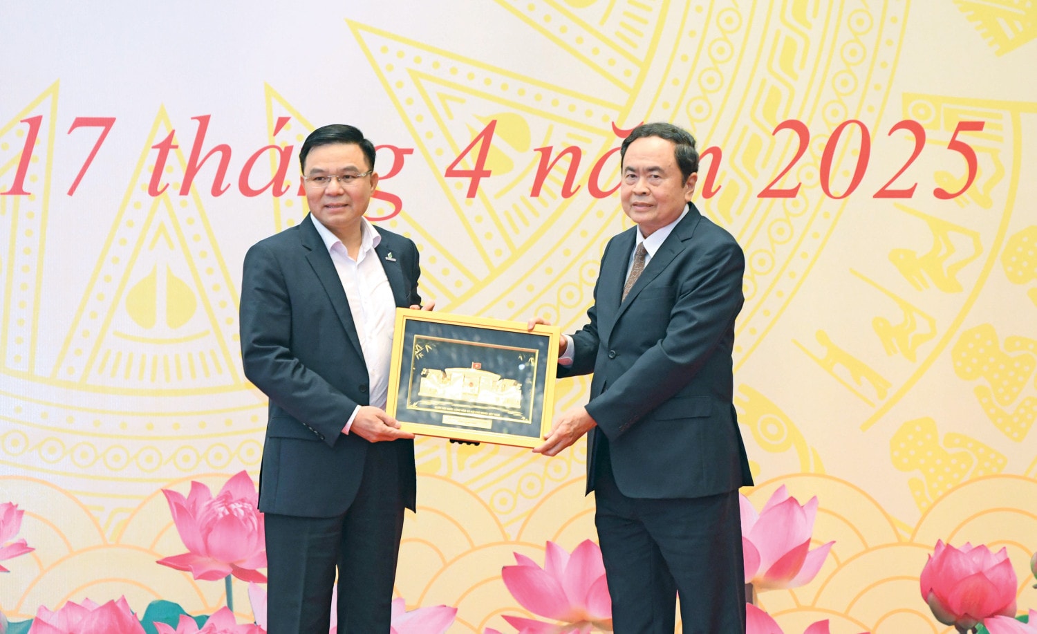 ctqh-tran-thanh-man10.jpg