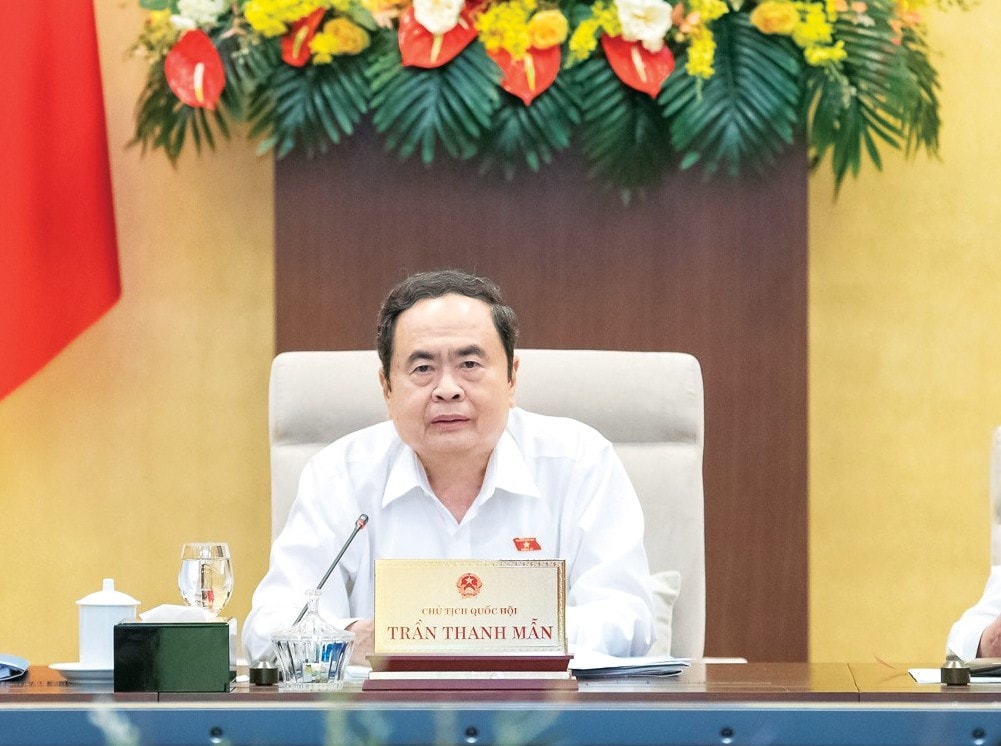 ctqh-tran-thanh-man-chieu3.jpg