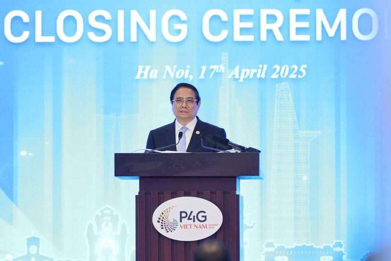 Thủ tướng Chính phủ Phạm Minh Chính đánh giá các phiên thảo luận của hội nghị đã diễn ra sôi nổi với nhiều ý kiến sâu sắc, chia sẻ các bài học quý, những câu chuyện thành công. Ảnh: VGP/Nhật Bắc
