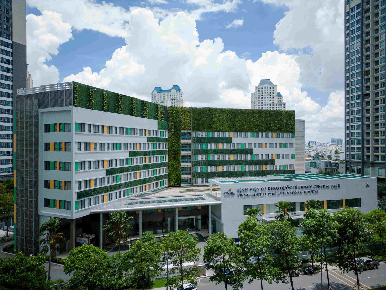 anh-2-tai-viet-nam-vinmec-la-don-vi-duy-nhat-dap-ung-day-du-cac-tieu-chi-nghiem-ngat-ve-chat-luong-y-te-de-gia-nhap-mang-luoi-cleveland-clinic-connected.jpg