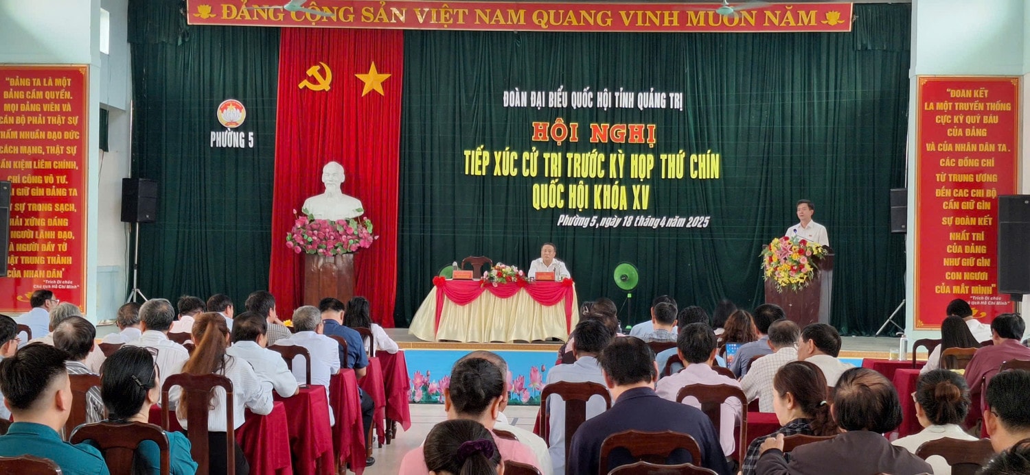 quang-canh.jpg