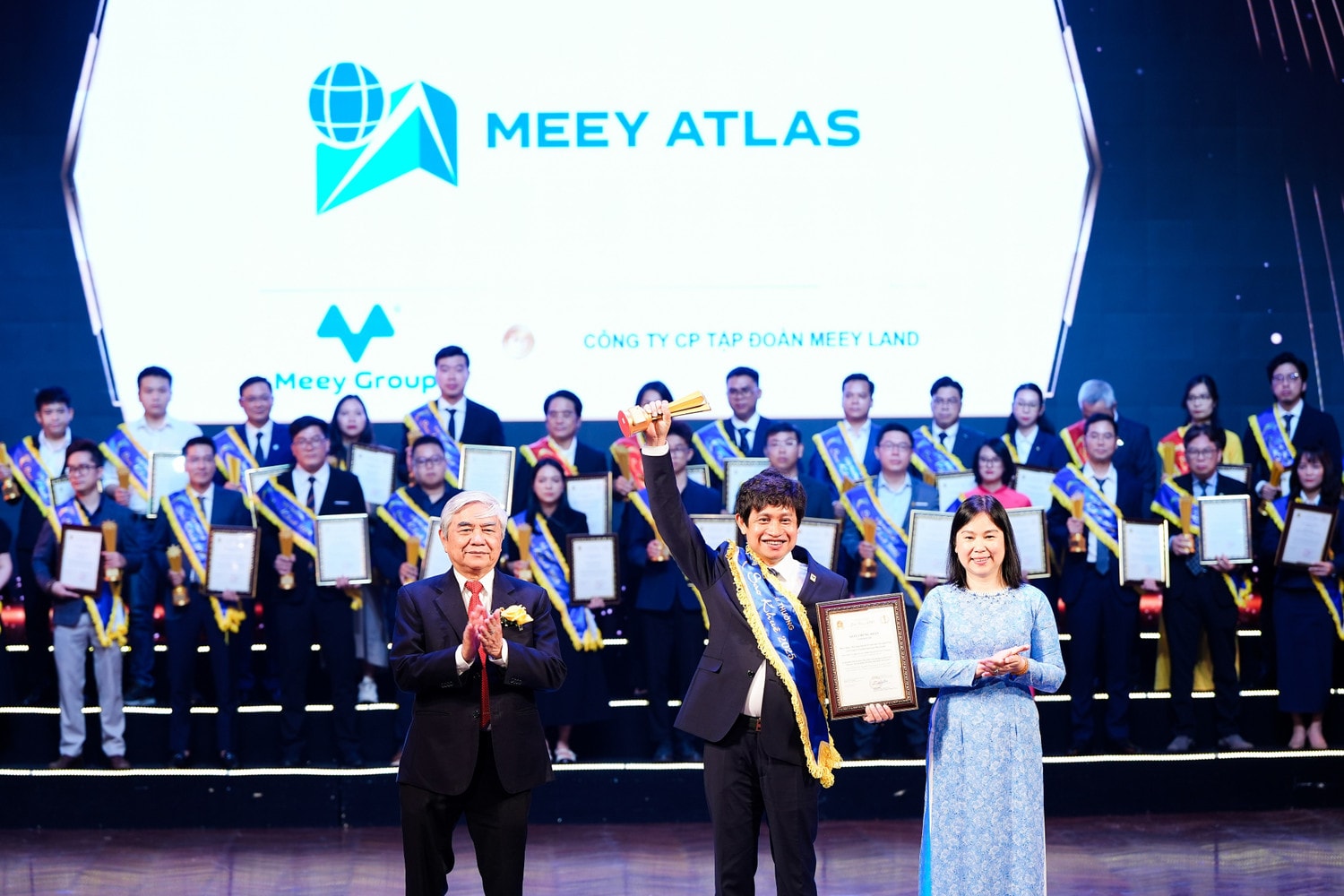 anh-ml6-1.jpg