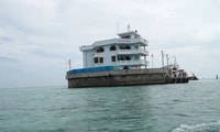 Những chiếc cọc Bạch Đằng Giang bằng xương, bằng thịt đang ngày đêm canh giữ biển trời thiêng liêng của tổ quốc.