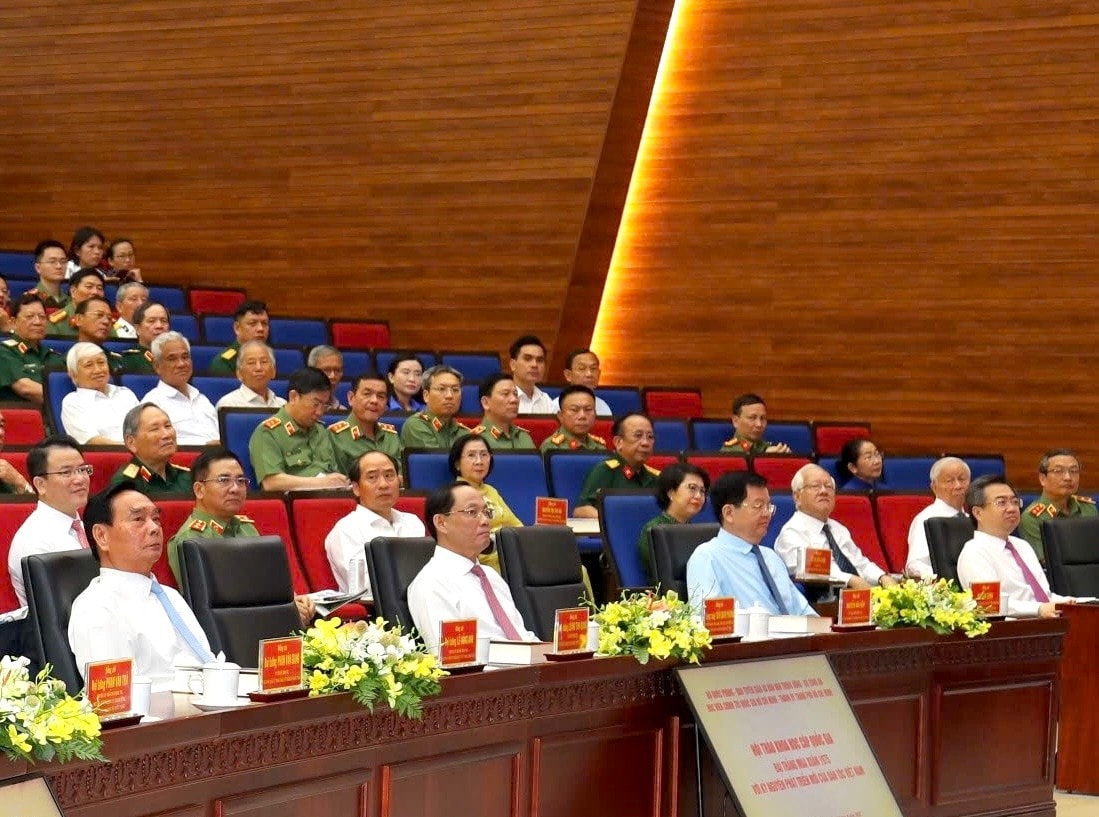 Các đại biểu dự hội thảo. Ảnh: Tịnh Hà
