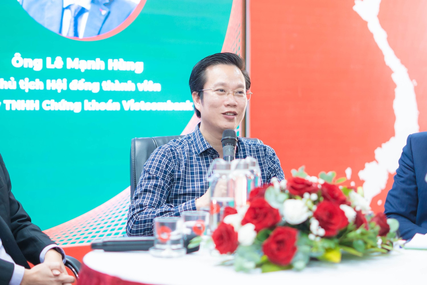 ong-ha-minh-hiep.jpg