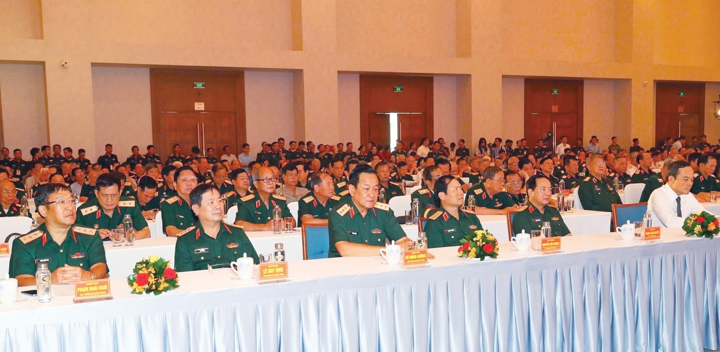 Các đại biểu tham dự cuộc gặp mặt. Ảnh: Hoa Lê