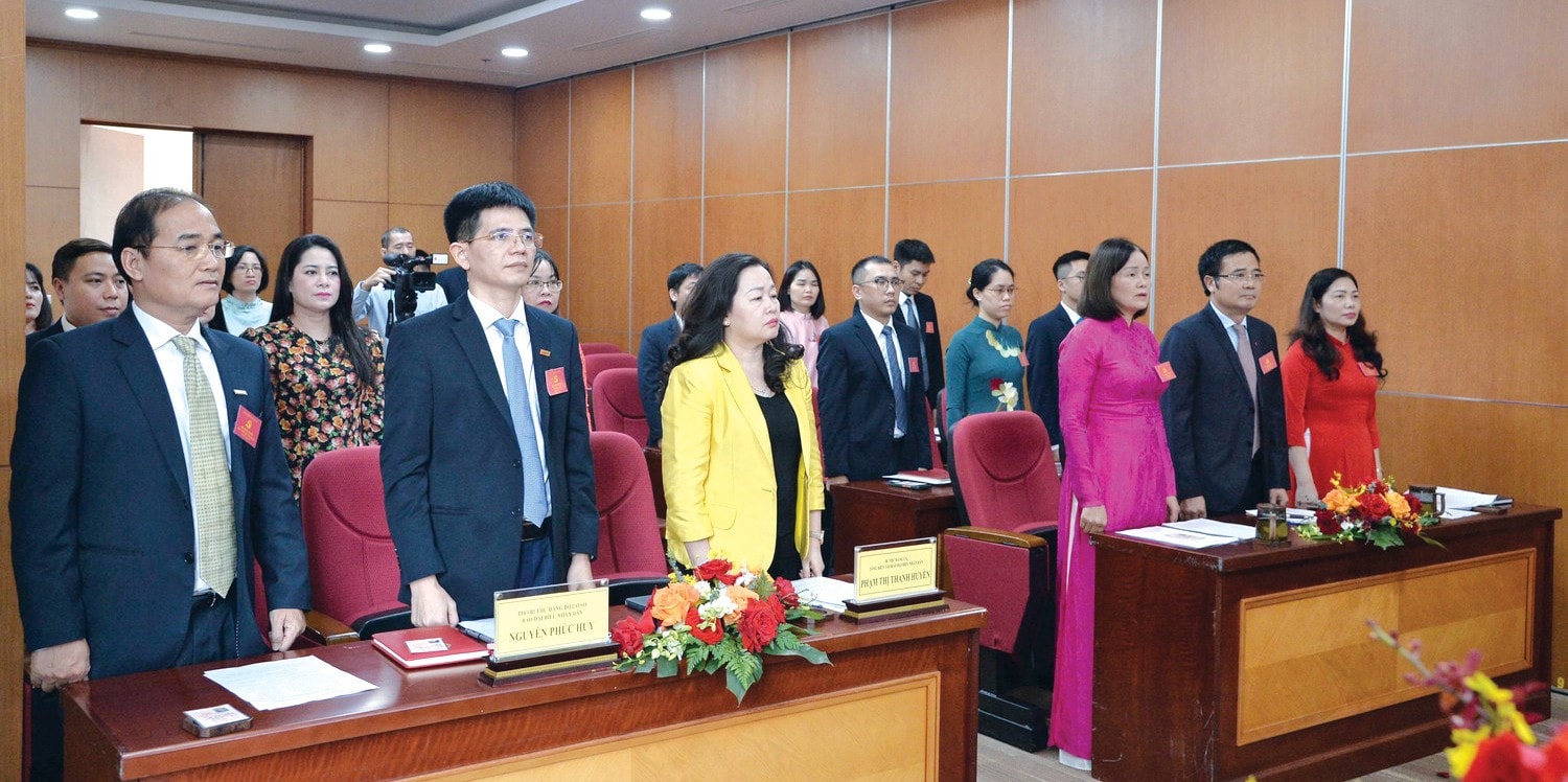 dai-hoi-ts6.jpg