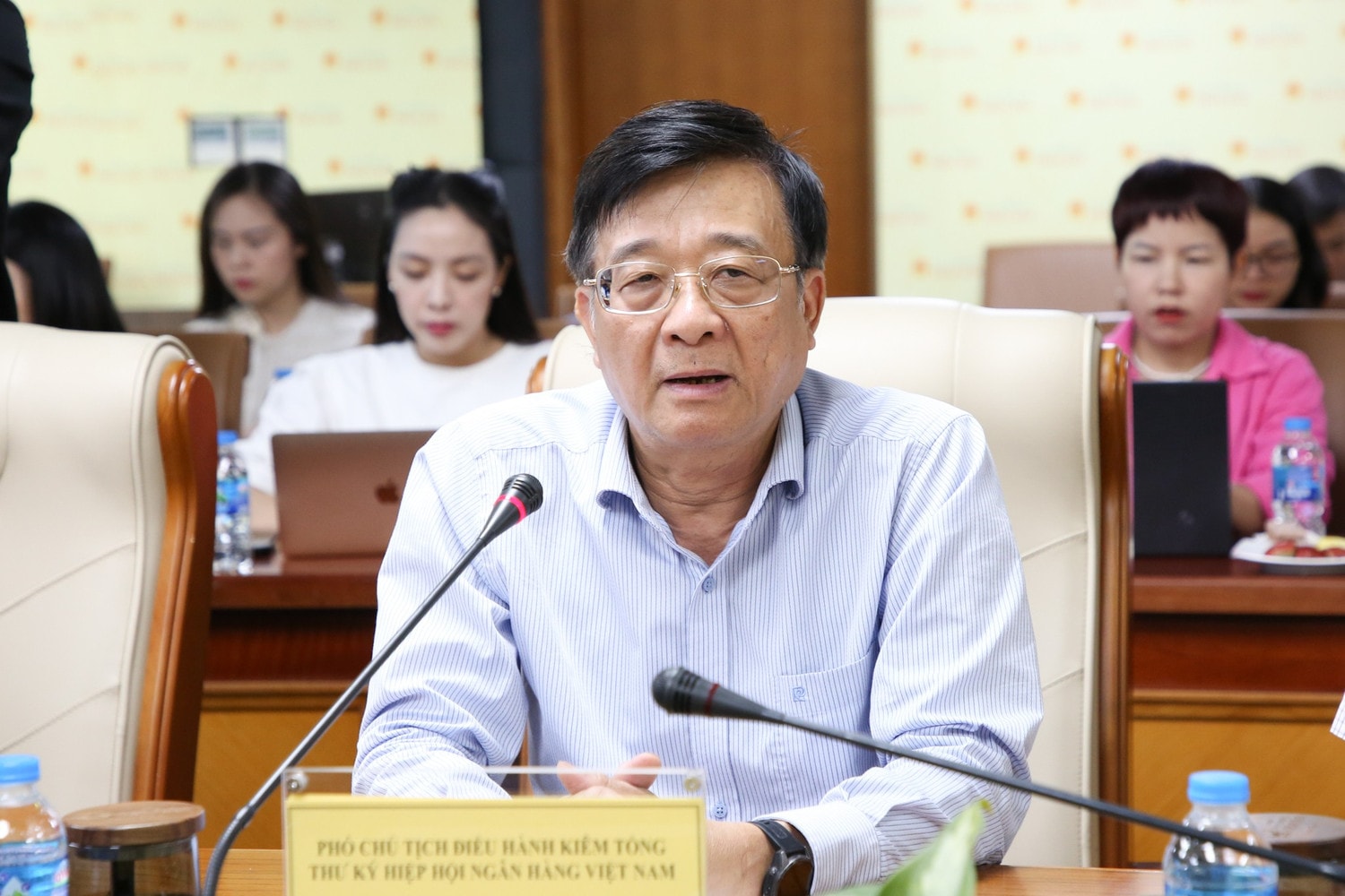 nguyenquochung-2.jpg