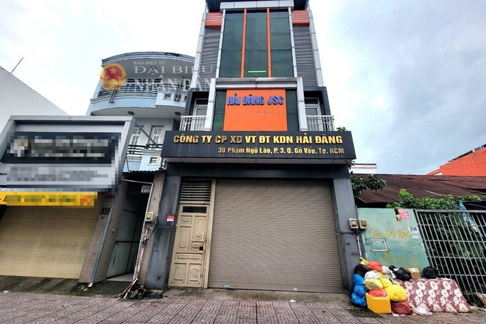 24-4395-2294.jpg