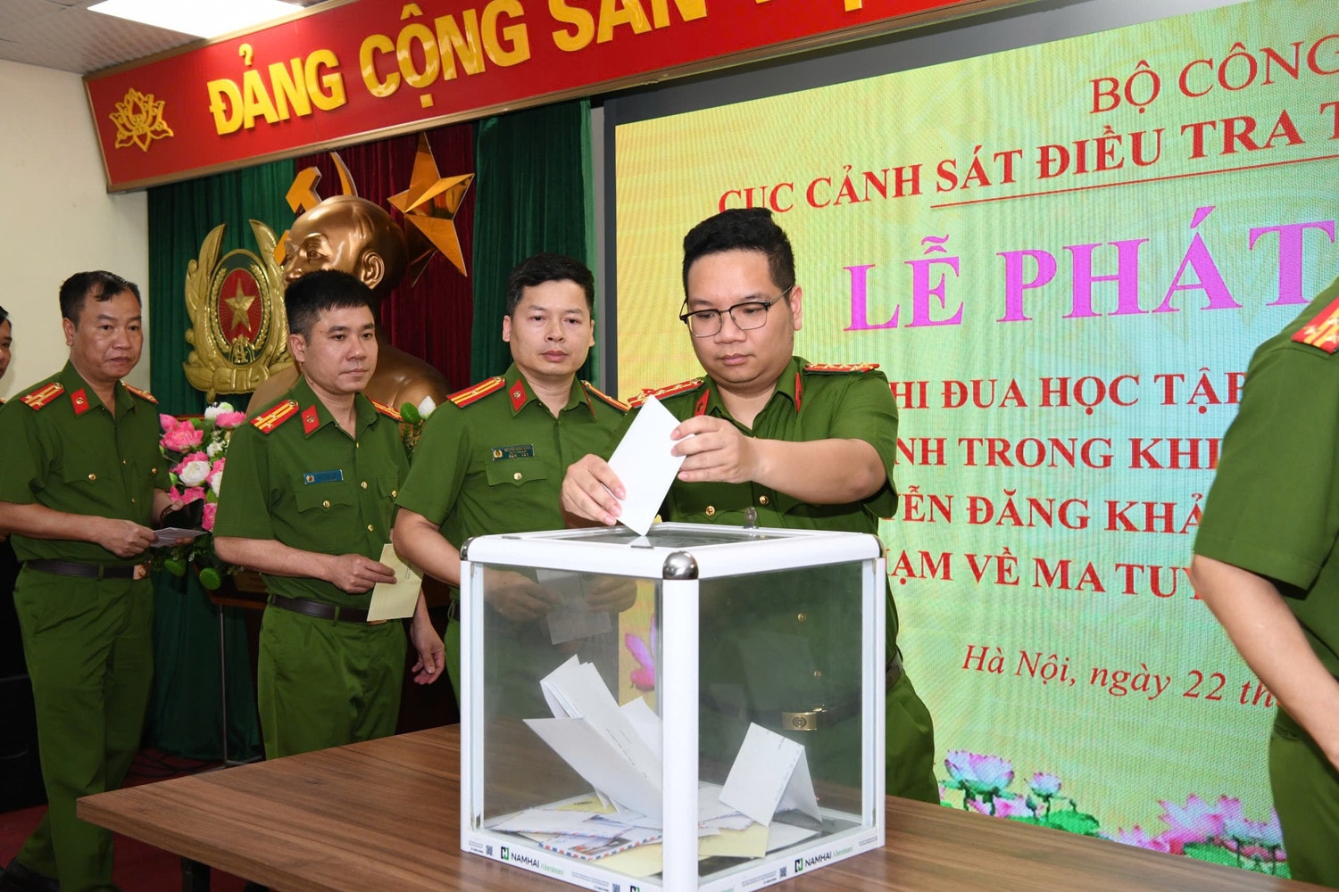 phat-dong-22.jpg