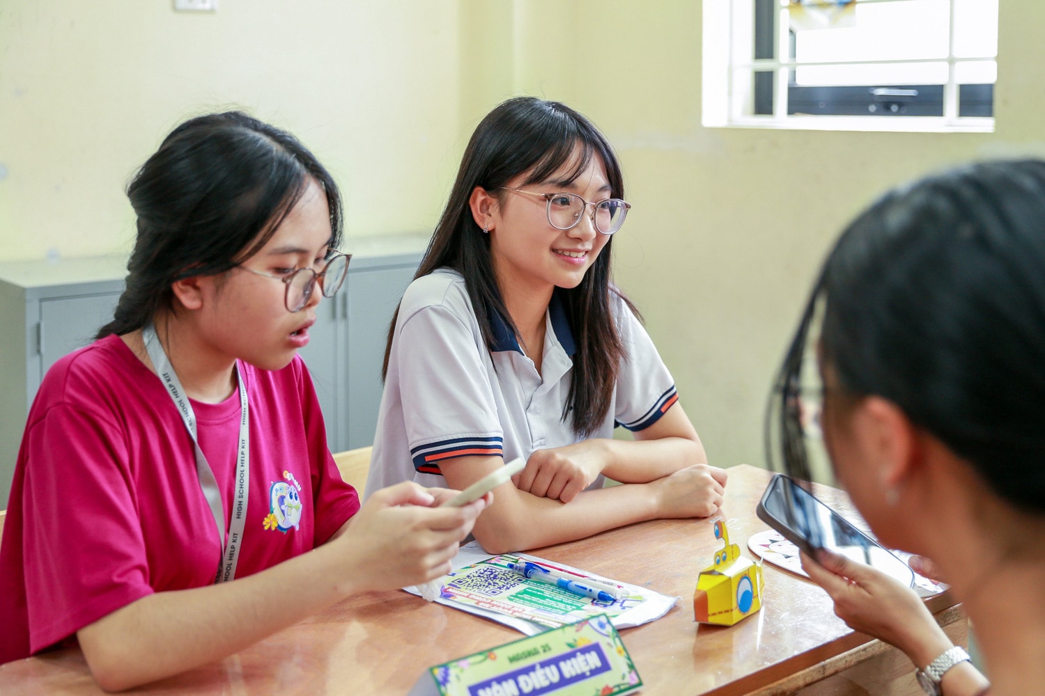 nguyen-hong-van-10-van-1-thpt-chuyen-su-pham.jpg