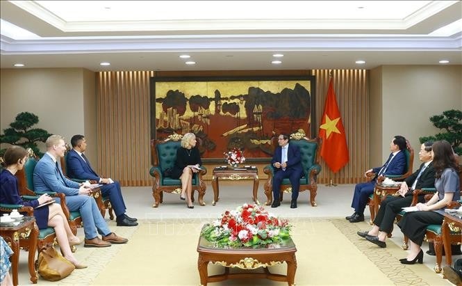 Thủ tướng Phạm Minh Chính tiếp bà Susanna Campbell, Chủ tịch Tập đoàn Syre (Thụy Điển). Ảnh: Dương Giang/TTXVN