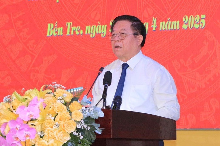 a9805318-05ed-4f83-bad3-b1fc989b93cd-1-201-a.jpg