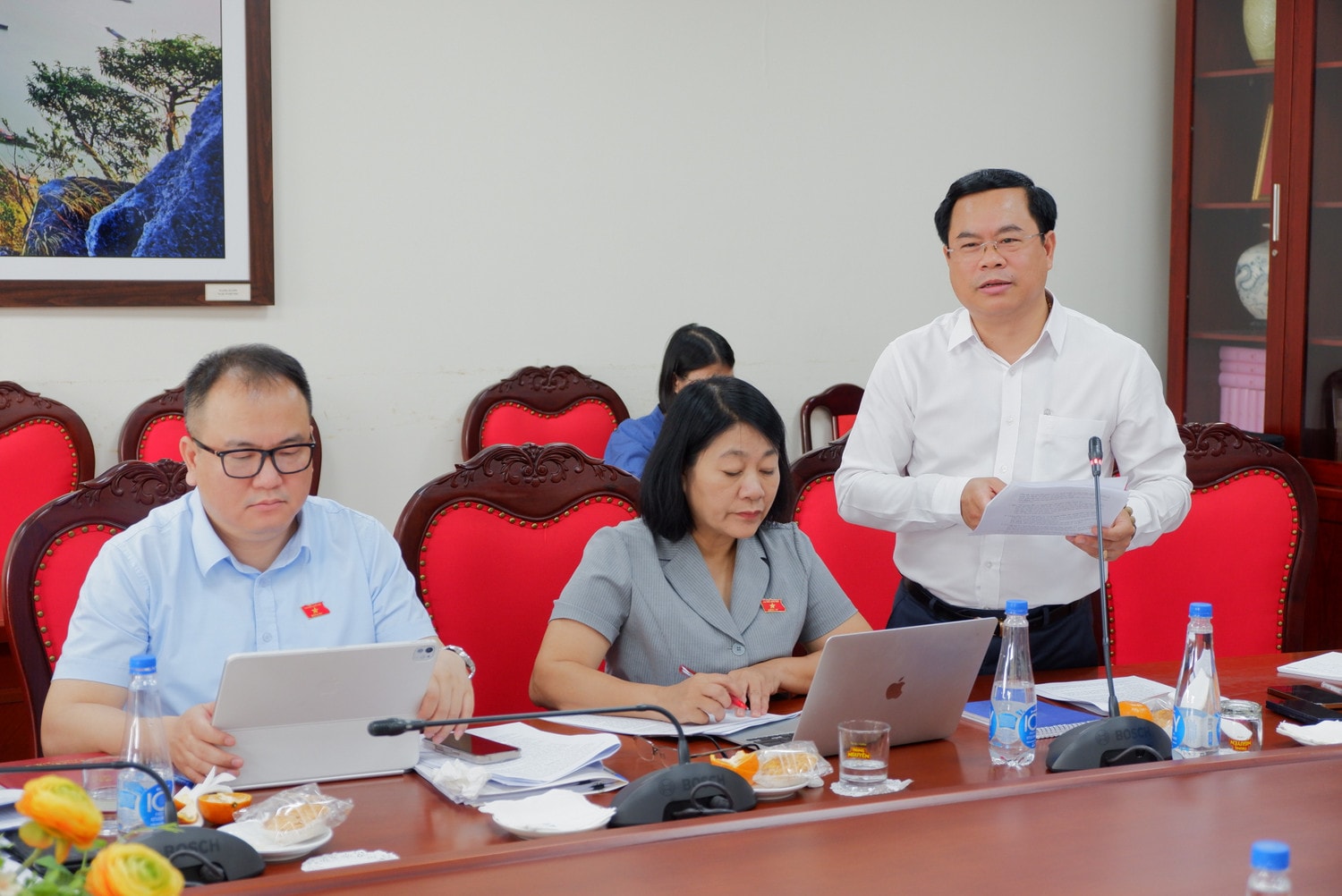 doan-gs-lam-viec-voi-2-vien-han-lam41.jpg