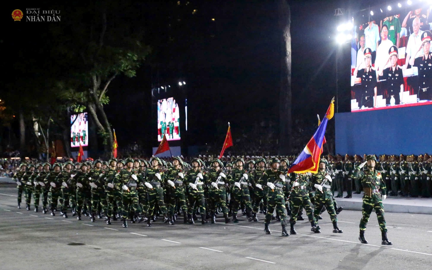 lao1.jpg