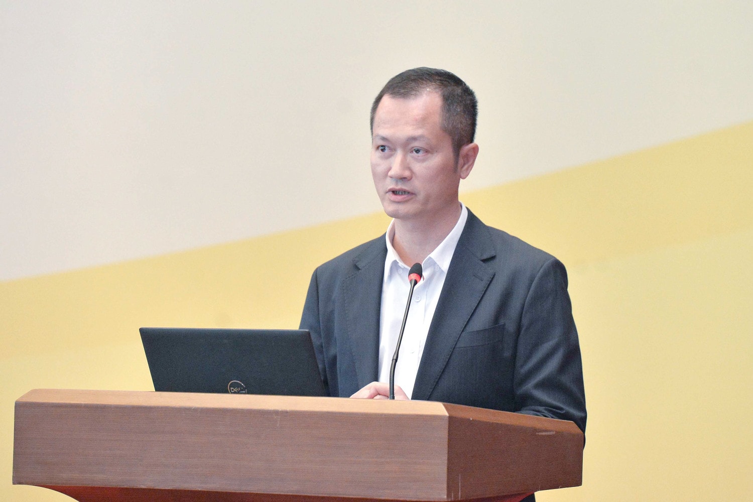 pho-cuc-truong1.jpg