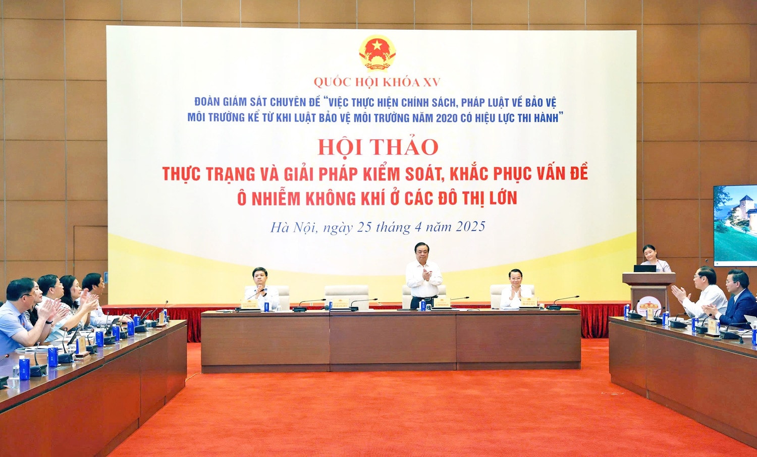 hoi-thao1.jpg