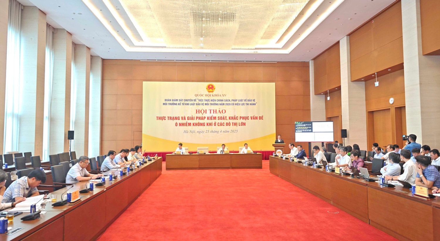 Quang cảnh hội thảo. Ảnh: Hồ Long