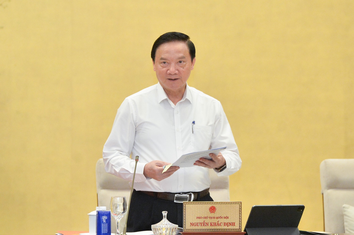 pho-chu-tich-qh-nguyen-khac-dinh-dieu-hanh-noi-dung.jpg